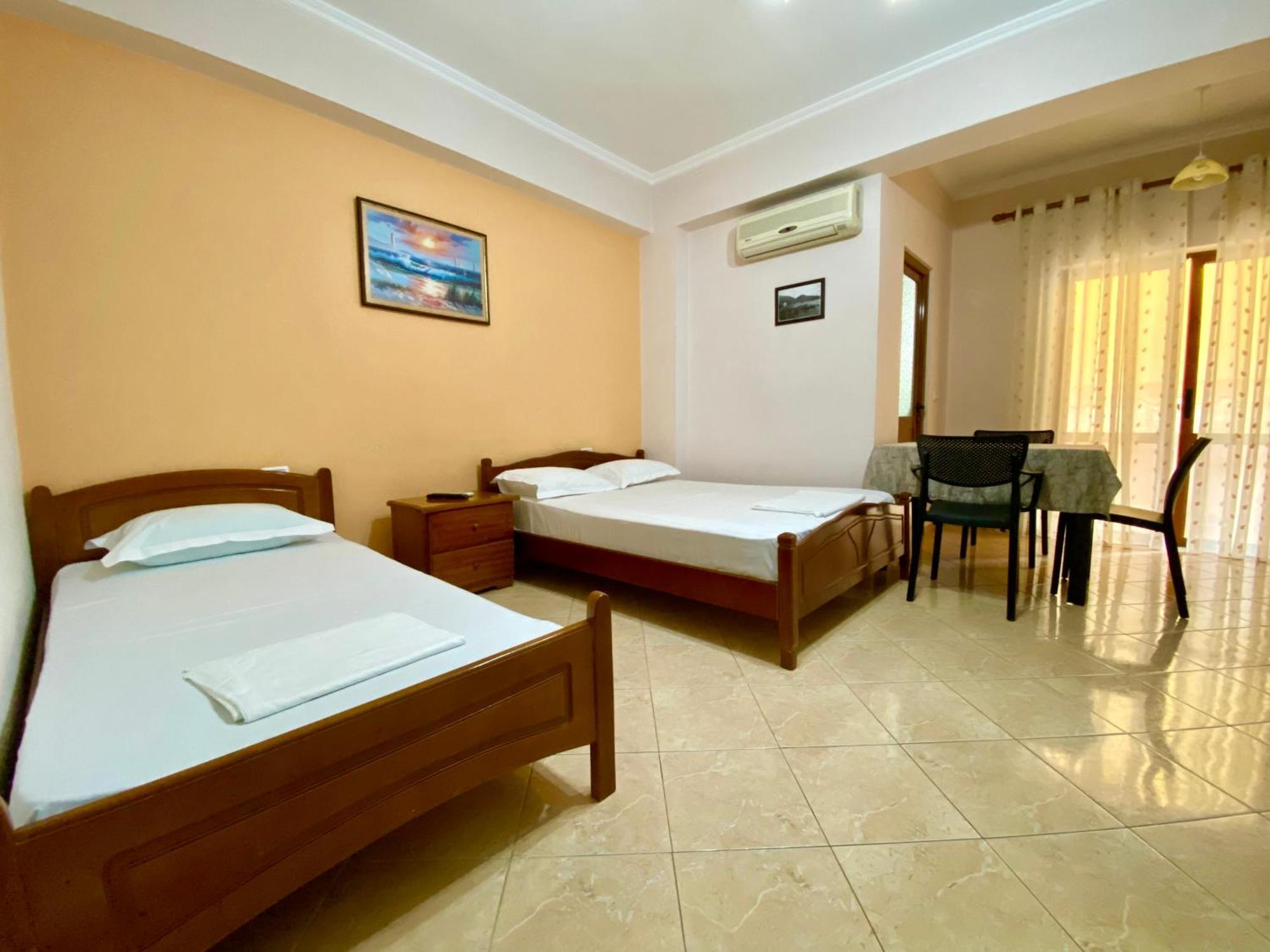 Hotel Metali Sarandë Kamer foto