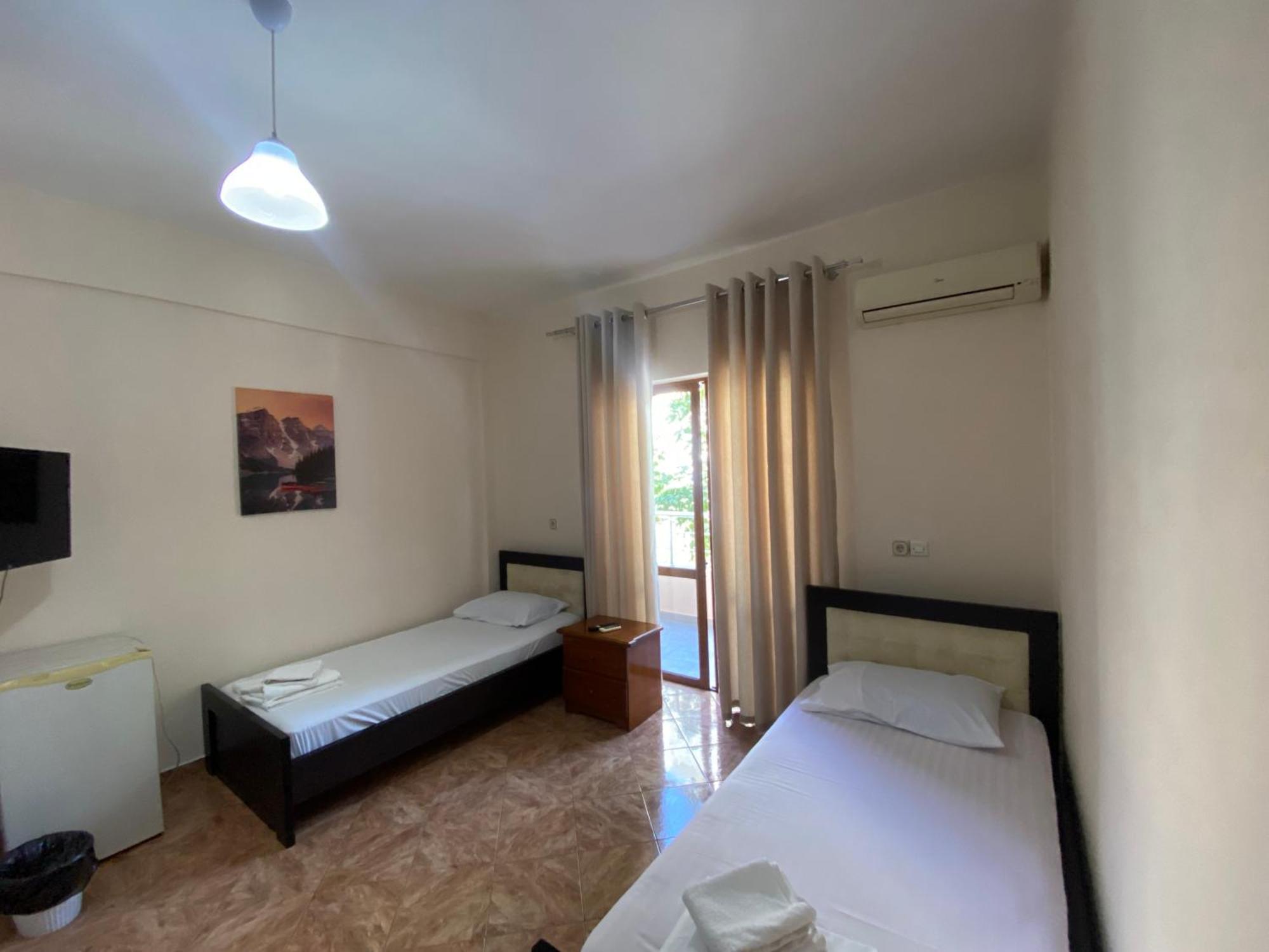 Hotel Metali Sarandë Buitenkant foto