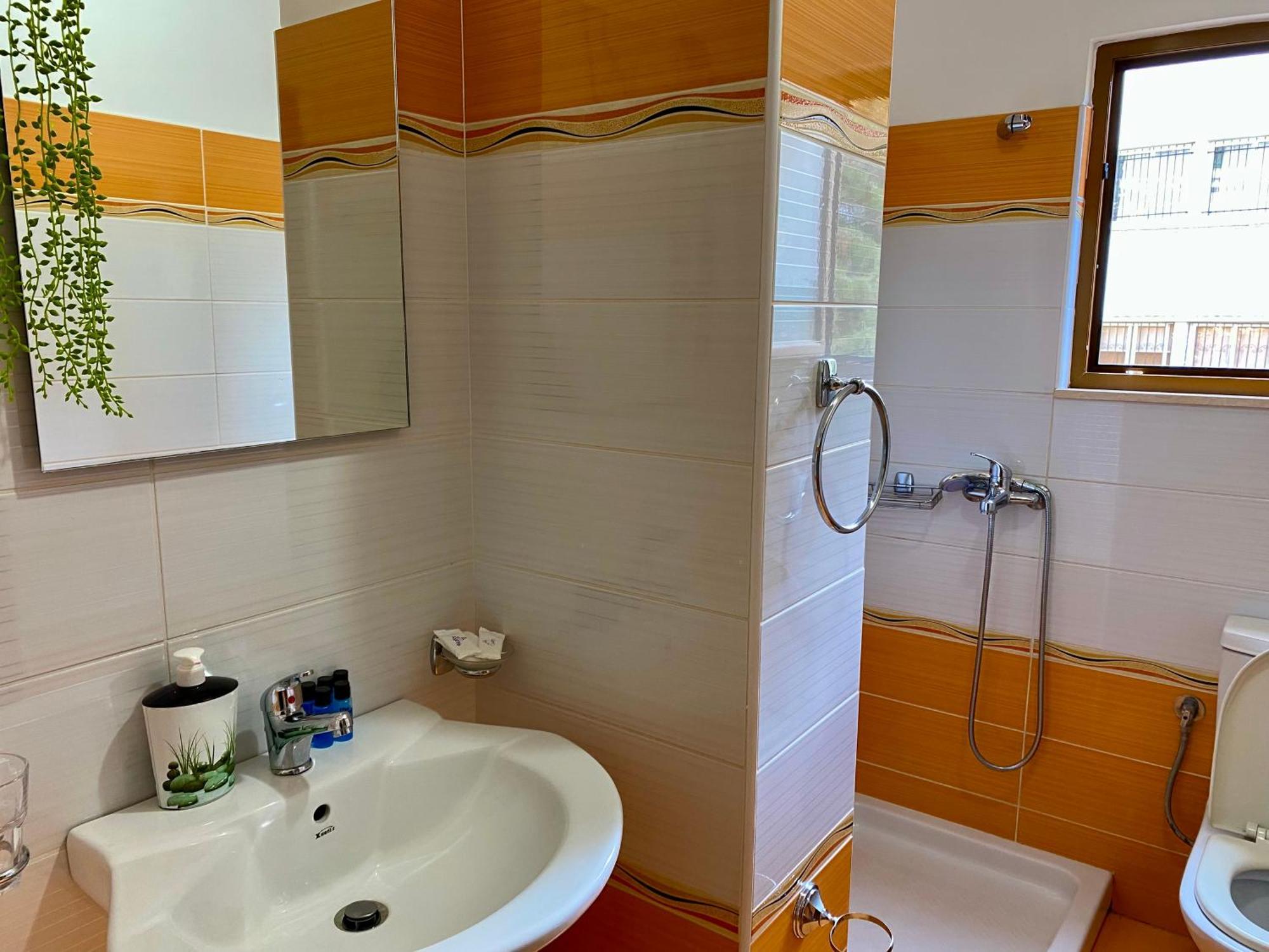 Hotel Metali Sarandë Buitenkant foto