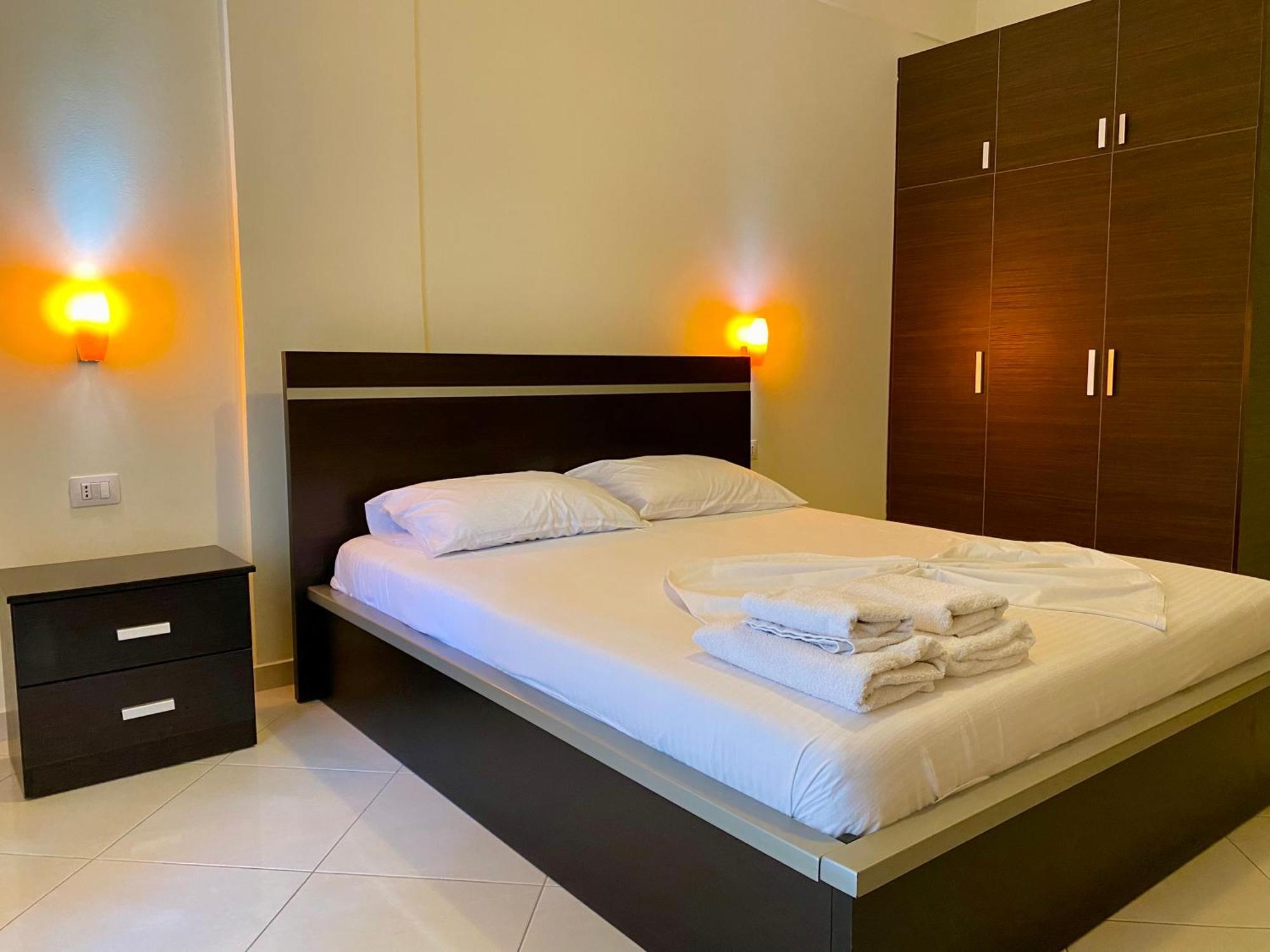 Hotel Metali Sarandë Buitenkant foto