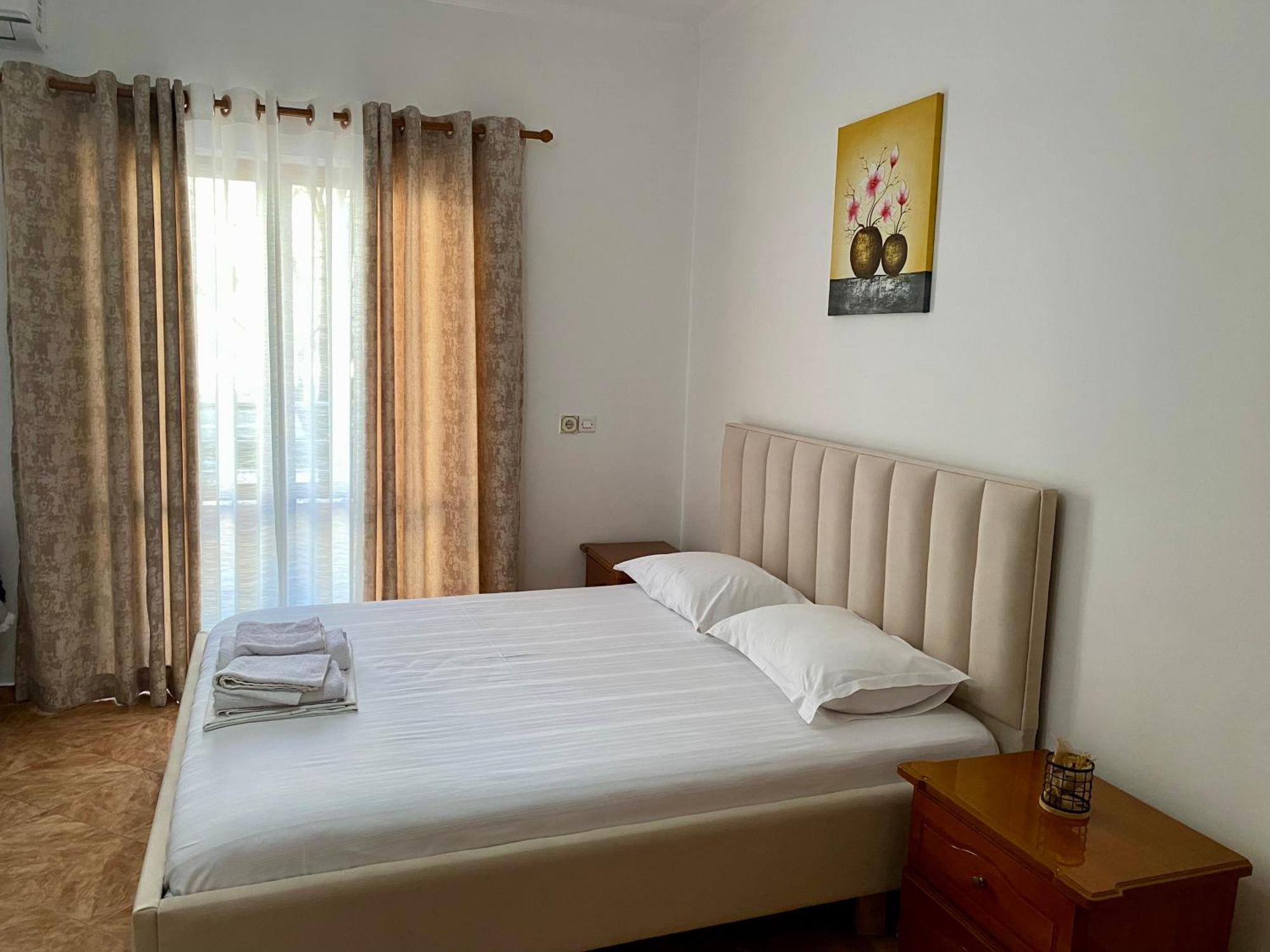 Hotel Metali Sarandë Buitenkant foto