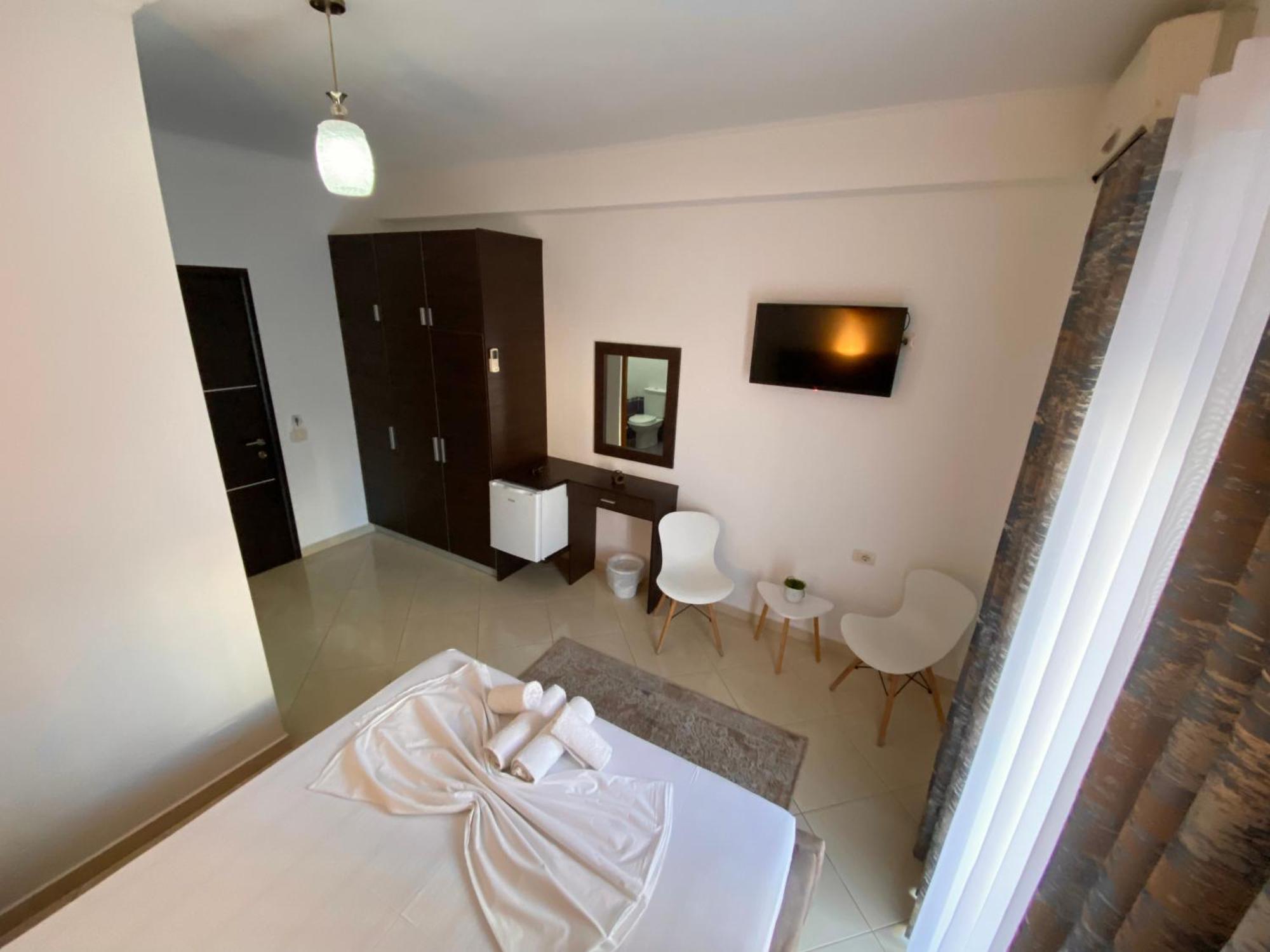 Hotel Metali Sarandë Buitenkant foto
