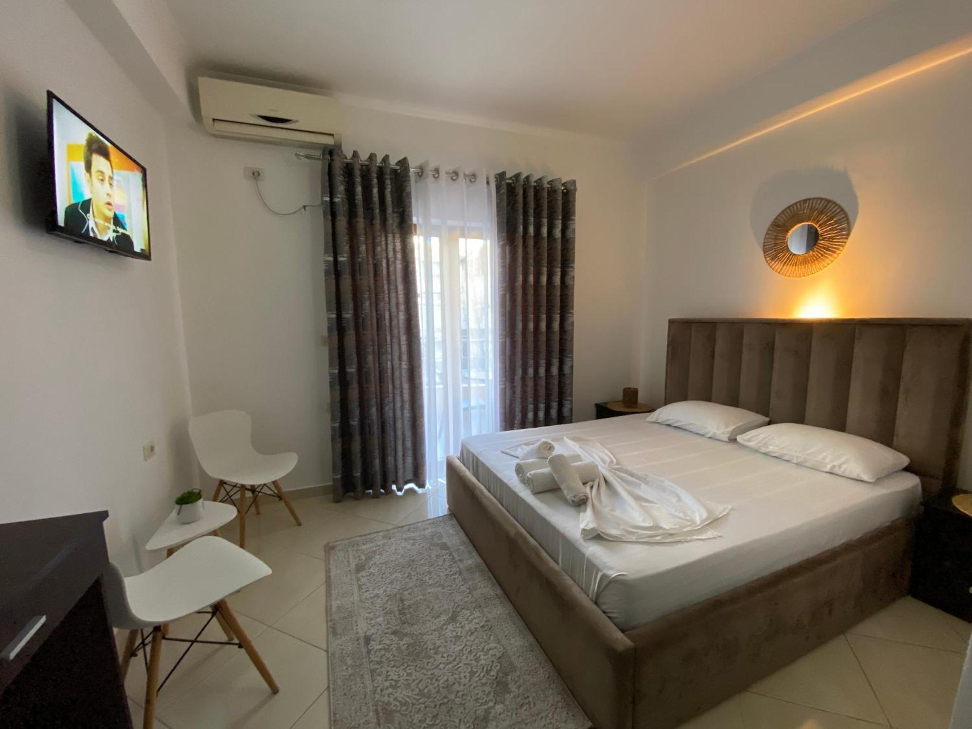 Hotel Metali Sarandë Buitenkant foto